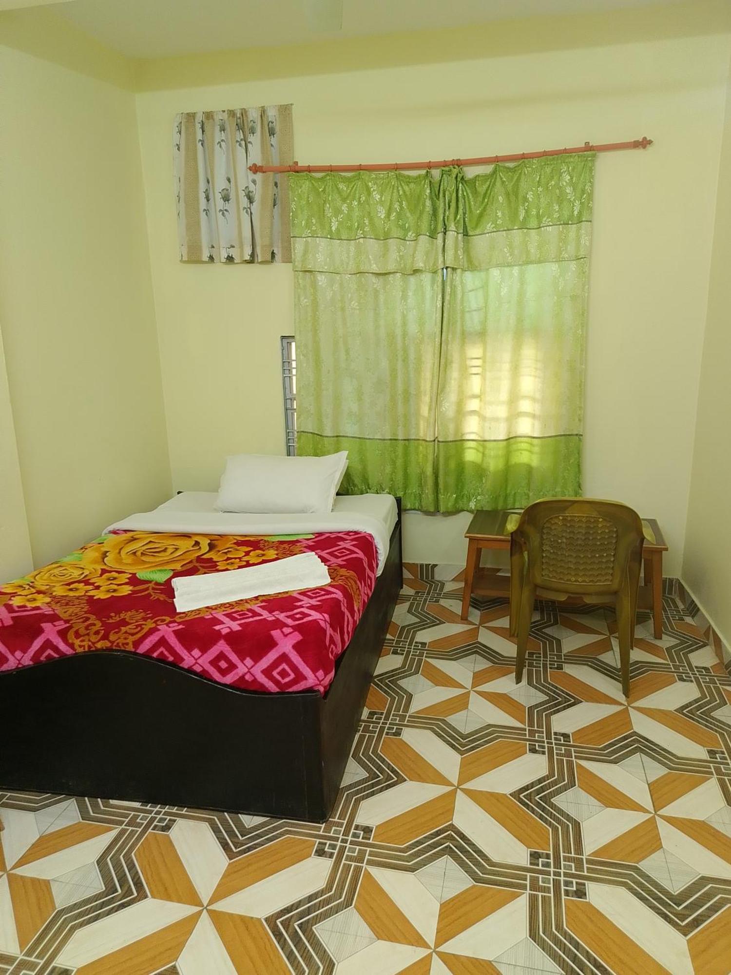 Mangal Homestay Pokhara Habitación foto